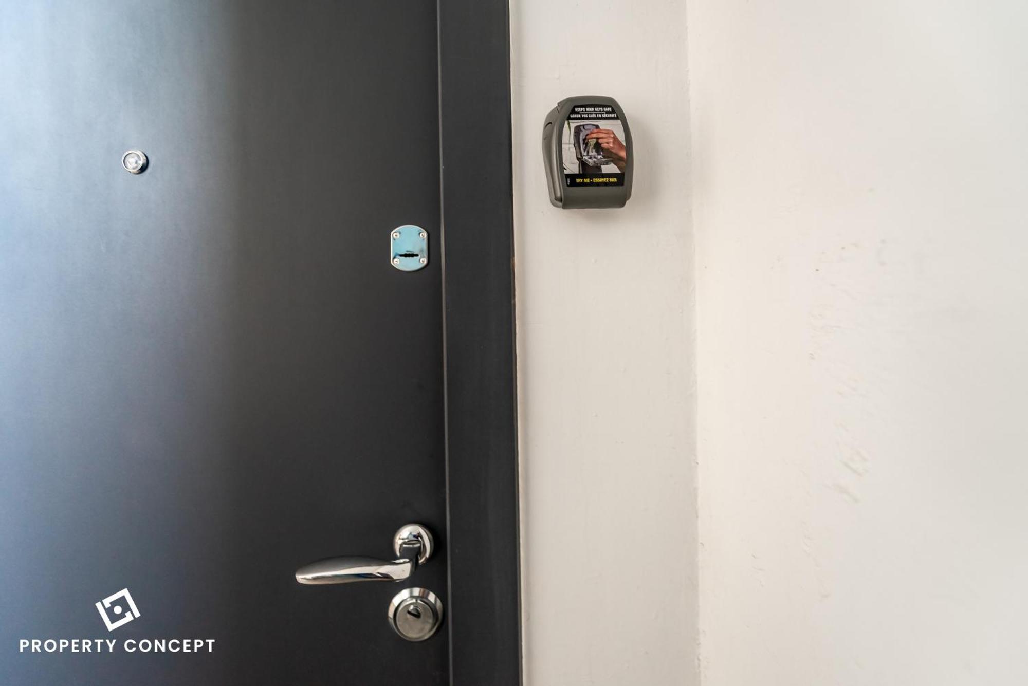 Blissful Retreat Apartment Bukares Bagian luar foto